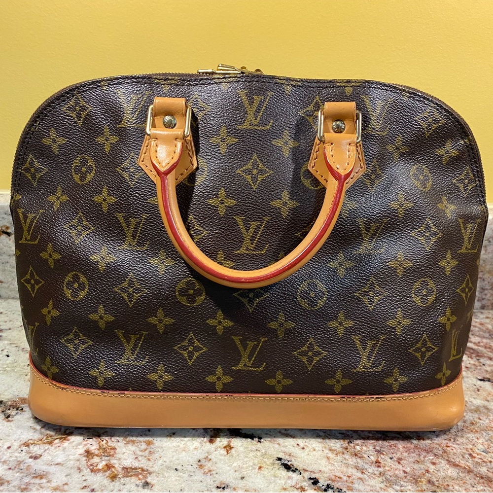 Louis Vuitton Alma PM